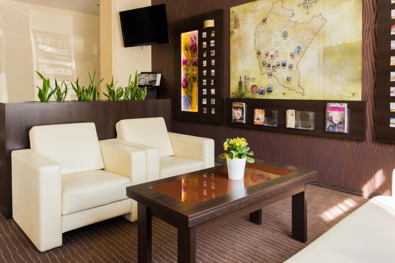 Portius Otel Krosno Dış mekan fotoğraf